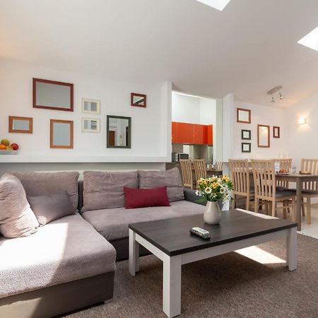 Friendly Family Loft In The Center Apartment Krasków Exterior foto